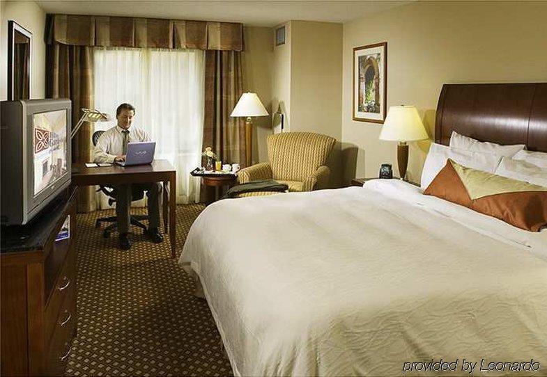 Hilton Garden Inn פלימות חדר תמונה