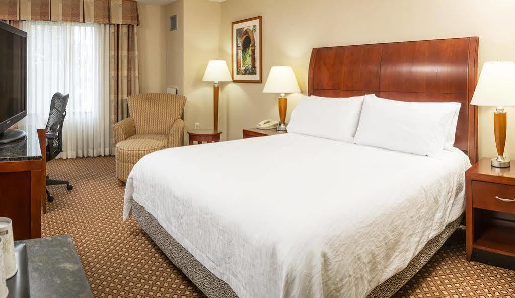 Hilton Garden Inn פלימות מראה חיצוני תמונה